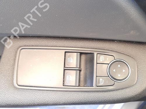 Used Left front window switch Left front window switch RENAULT CLIO V (B7_) 1.0 SCe 65 (B7MG) (67 hp) 36754686 36754686