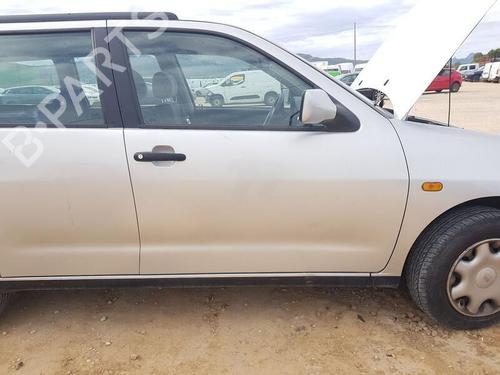 Right front door SEAT CORDOBA Vario (6K5) 1.9 SDI 6K4831052C | TOCADA
