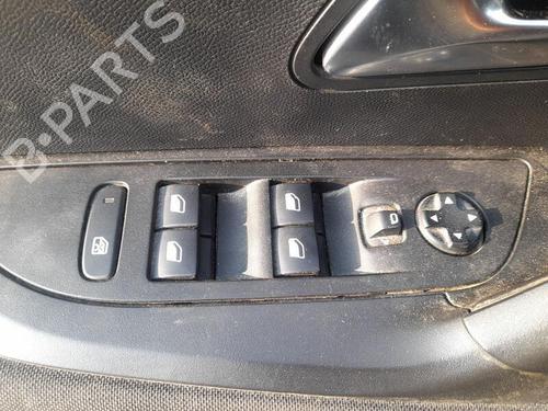 Used Left front window switch PEUGEOT 2008 II (UD_, US_, UY_, UJ_, UR_, UC_) 1.5 BlueHDI 100 (102 hp) 30028006
