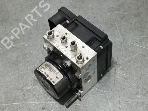 Used ABS pump TOYOTA YARIS (_P13_) [2010-2020]  8223112