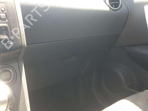 Boîte à gants NISSAN QASHQAI / QASHQAI +2 I (J10, NJ10, JJ10E) 1.6 (114 hp) 18026049