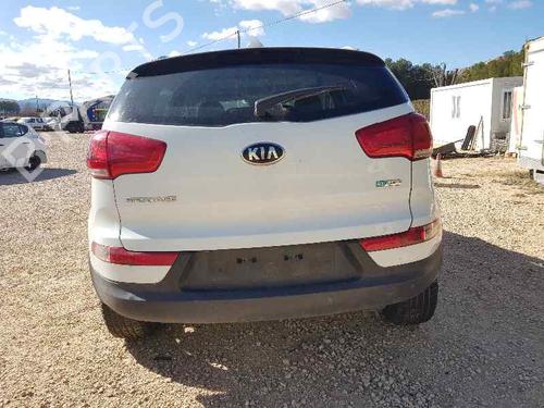 Left taillight KIA SPORTAGE III (SL) 1.7 CRDi | BP24673411C34 