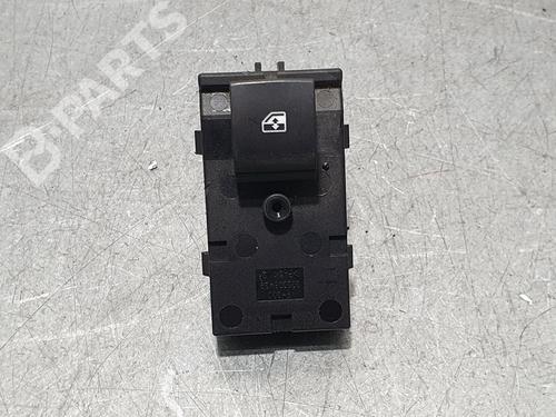 Used Right rear window switch Right rear window switch CHEVROLET AVEO Hatchback (T300) 1.3 D (95 hp) 9044765 9044765