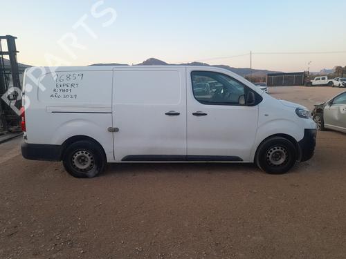 Right front driveshaft PEUGEOT EXPERT Van (V_) 1.5 BlueHDi 100 | BP27258659M39