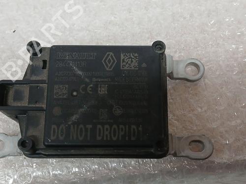 Used Electronic sensor RENAULT CLIO V (B7_) [2019-2026]  32499395