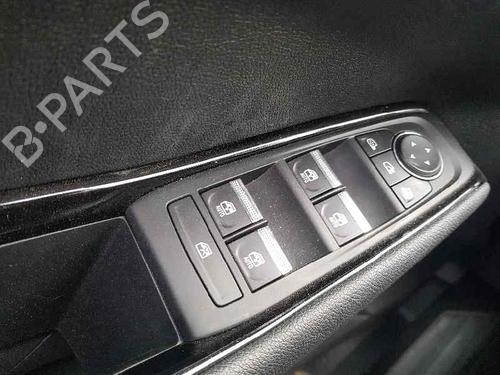 Used Left front window switch RENAULT AUSTRAL TCe 160 (HGMJ) (158 hp) 25152719