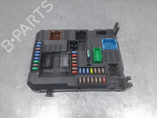 Used Fuse box Fuse box PEUGEOT 208 I (CA_, CC_) [2012-2021] 32271389 32271389