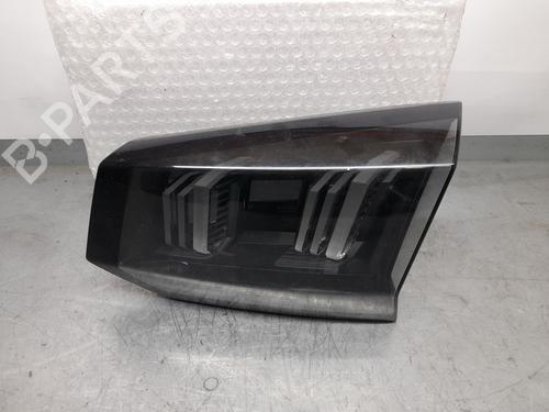 Feu de coffre droit PEUGEOT 5008 II (MC_, MJ_, MR_, M4_) 2.0 BlueHDi 136 (MJAHVW) (136 hp) 32135023