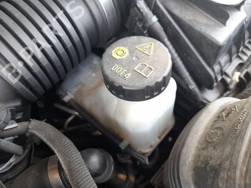 Used Brake master cylinder RENAULT TALISMAN (LP_) 1.5 dCi 110 (LPA3) (110 hp) 26552036