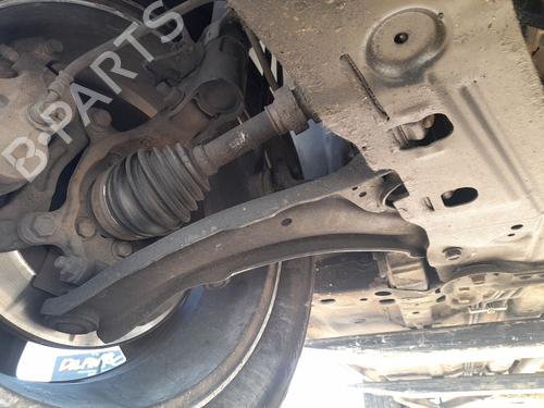 Used Right front suspension arm NISSAN QASHQAI / QASHQAI +2 I (J10, NJ10, JJ10E) 2.0 All-wheel Drive (141 hp) 26220440