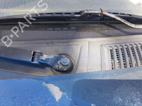 Used Front wiper motor RENAULT MEGANE I Classic (LA0/1_) [1996-2008]  19160555
