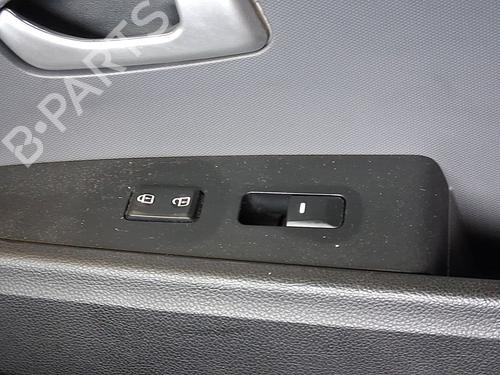 Used Right front window switch Right front window switch 38348080 38348080