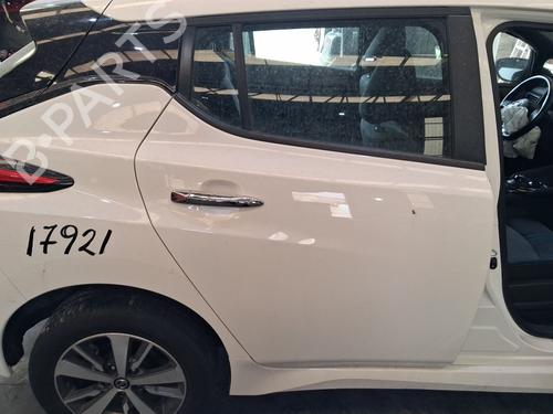 Used Right rear door Right rear door NISSAN LEAF (ZE1) Electric (150 hp) 40458504 40458504