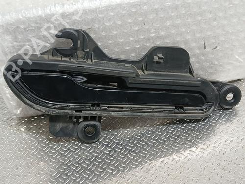 Used Front right exterior door handle Front right exterior door handle TESLA MODEL Y (5YJY) Long Range All-wheel Drive (514 hp) 39980818 39980818