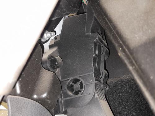 Used Pedal Pedal 37274790 37274790