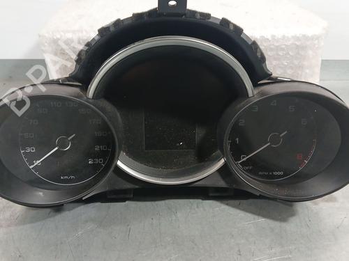 Used Instrument cluster Instrument cluster FIAT 500X (334_) 1.0 (334.AXN1B) (120 hp) 33467809 33467809