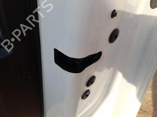 Used Front right lock OPEL CORSA F (P2JO) 1.2 (68) (101 hp) 28318289