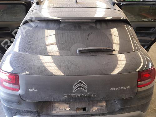 tailgate-citroen-c4-cactus-2014-37427053 main image