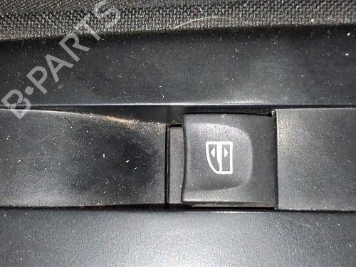 Used Right front window switch Right front window switch 39658539 39658539