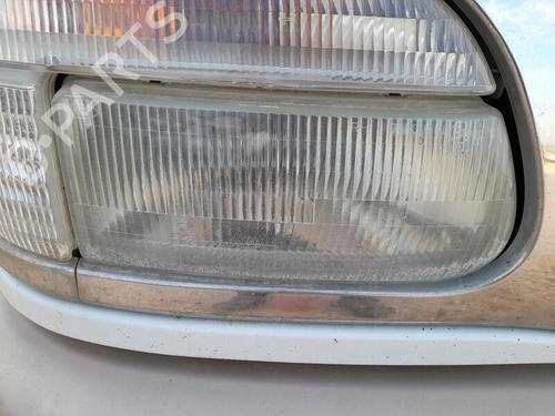 Used Right headlight FORD USA EXPLORER (U2, U_) 4.9 4WD (213 hp) 28295780