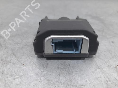 - Image 3