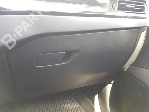 glove-box-ford-focus-iv-hn-10-ecoboost-2018-9808001 main image