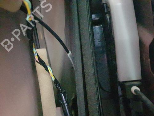 Used Front right lock Front right lock NISSAN LEAF (ZE0) Electric (109 hp) 33718418 33718418