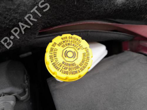 Used Brake master cylinder PEUGEOT 208 I (CA_, CC_) 1.5 BlueHDI 100 (102 hp) 27683071