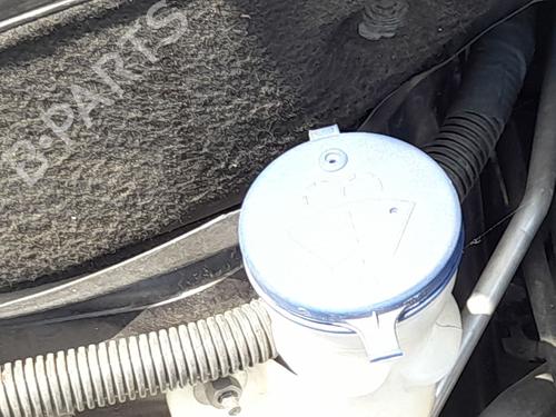 windscreen-washer-tank-peugeot-208-i-ca_-cc_-2012-2013-2014-2015-2016-2017-2018-2019-2020-2021-36498656 main image