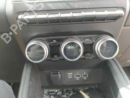 Used Climate control RENAULT CLIO V (B7_) [2019-2025]  24114547