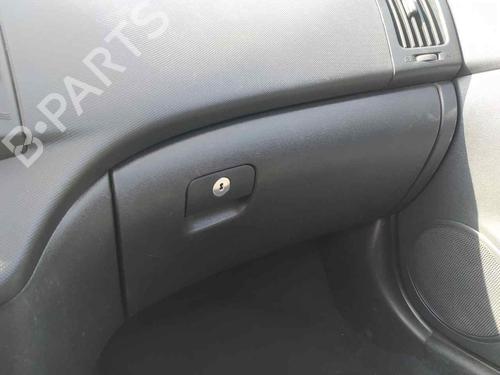 Used Glove box HYUNDAI i30 Estate (FD) 1.6 CRDi (90 hp) 24674978