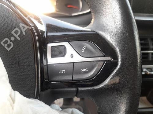 Steering wheel PEUGEOT 2008 II (UD_, US_, UY_, UJ_, UR_, UC_) 1.5 BlueHDI 100 | BP30028041C49 