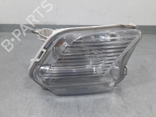 Used Right front fog light FORD KUGA II (DM2) 2.0 TDCi (120 hp) 31718765