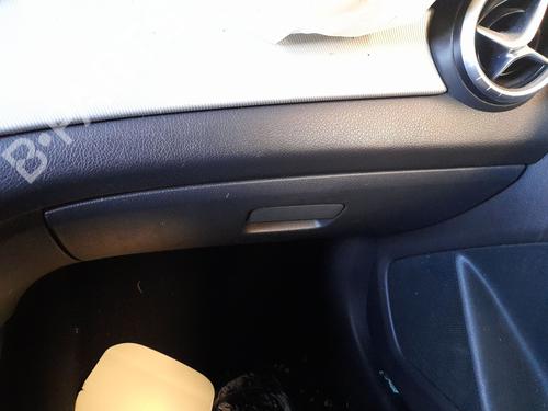 Used Glove box Glove box 37075301 37075301