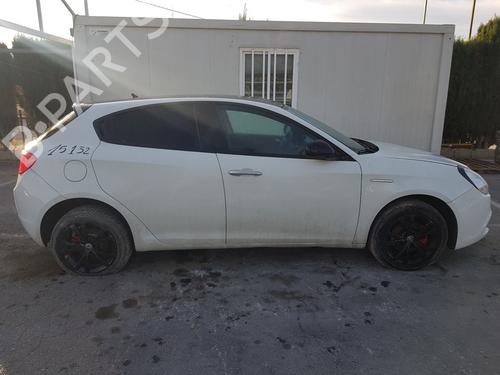 Upper protection ALFA ROMEO GIULIETTA (940_)  | BP15988571M93 