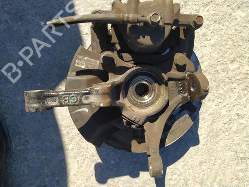 Used Right front steering knuckle HYUNDAI i20 II (GB, IB) 1.2 (84 hp) 32505389