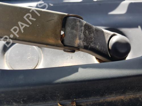 Used Front wiper motor SUZUKI JIMNY Closed Off-Road Vehicle (SN) [1998-2025]  13388618
