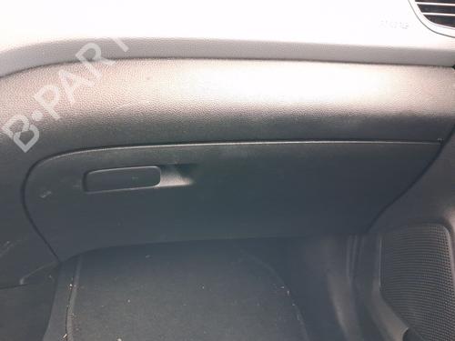 Used Glove box Glove box 38517131 38517131