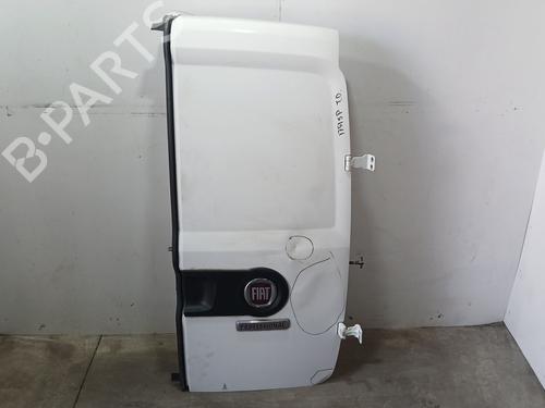 right-tailgate-fiat-doblo-cargo-263_-2010-33431395 main image