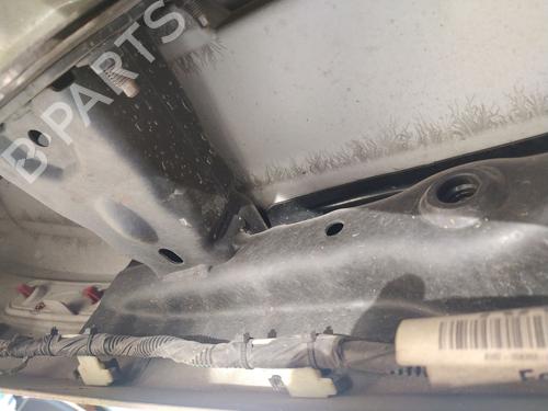 Used Rear bumper reinforcement FORD TOURNEO CONNECT / GRAND TOURNEO CONNECT V408 MPV 1.5 EcoBlue (120 hp) 32141774