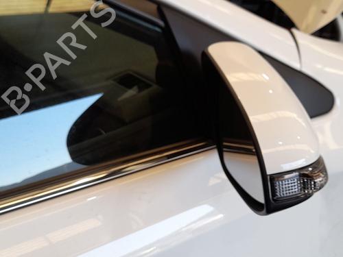 Used Right mirror Right mirror 37217925 37217925