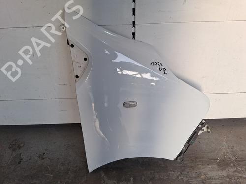 Used Right front fenders Right front fenders 38262185 38262185