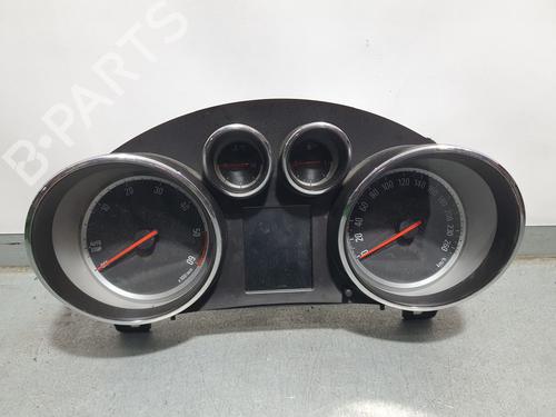 Used Instrument cluster OPEL ASTRA J (P10) [2009-2016]  9092476