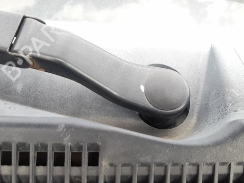 Used Front wiper motor Front wiper motor DODGE CALIBER 2.0 CRD (140 hp) 34193565 34193565