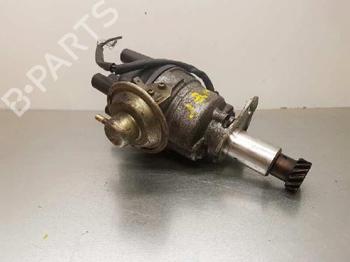 Used Ignition distributor NISSAN VANETTE Van (_C22) 1.5 (69 hp) 8734399