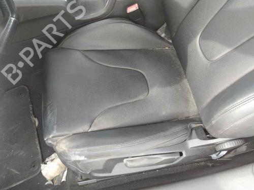 Left front seat AUDI TT (8J3) 2.0 TFSI quattro | BP25153256C15 