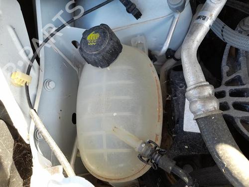 Used Expansion tank RENAULT EXPRESS Box Body/MPV [2021-2025]  29307777