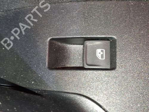 Used Right front window switch Right front window switch 37796529 37796529