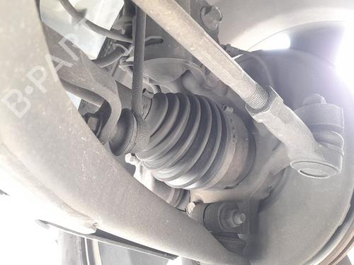 Used Right front steering knuckle Right front steering knuckle MITSUBISHI OUTLANDER II (CW_W) 2.2 DI-D 4WD (140 hp) 33854621 33854621