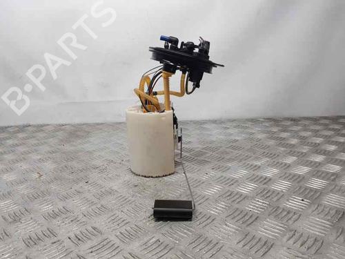 Used Fuel pump AUDI A3 Sportback (8VA, 8VF) 1.6 TDI (115 hp) 26597211